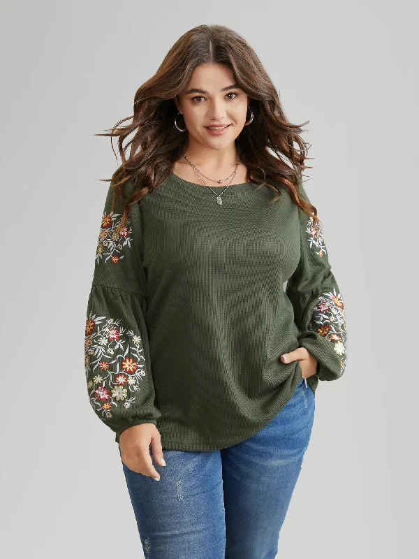 Flash Sale, Don't Miss Waffle Knit Floral Embroidered Lantern Sleeve T-shirt