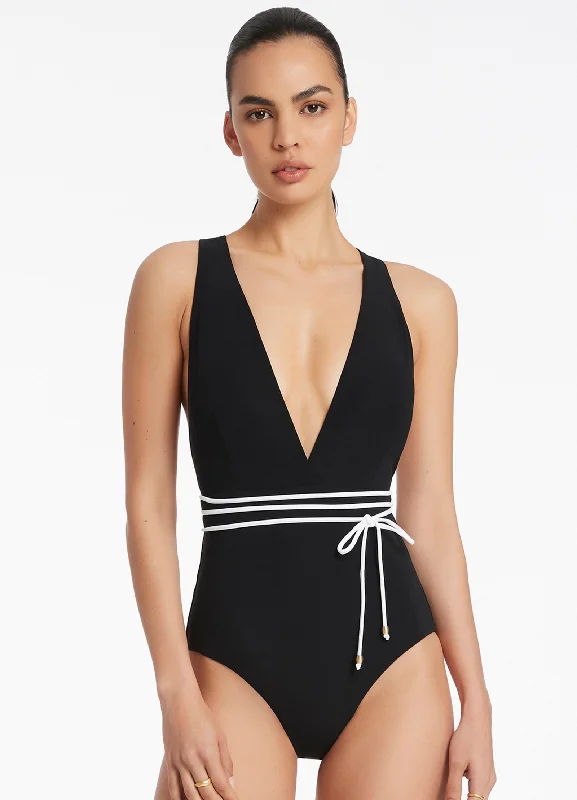 Trend Alert Jetset Plunge One Piece - Black