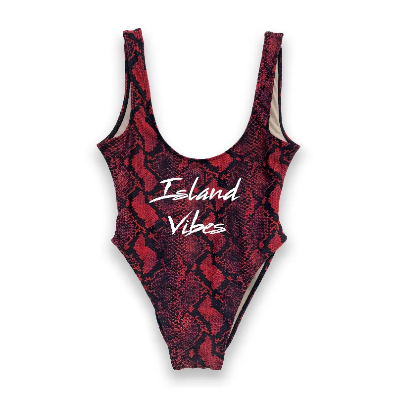 Bid Farewell To The Old Season ISLAND VIBES // NEW WILD THING FONT [SWIMSUIT]