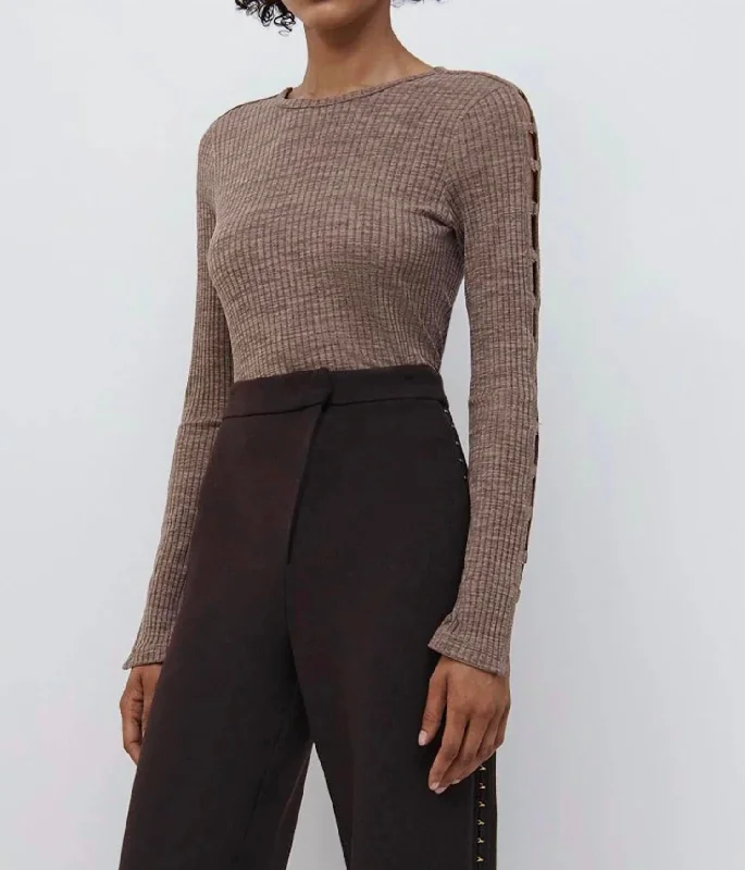 Huge Markdowns Tobie Compact Knit Top In Chocolate