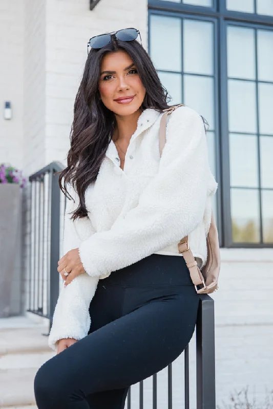 Elegant Clothing Headed To The Slopes White Sherpa Pullover FINAL SALE