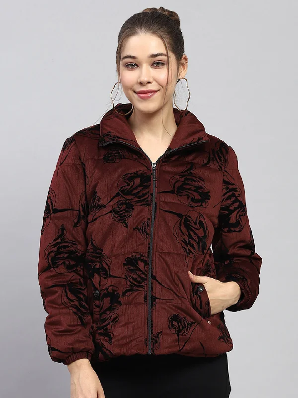 New Arrivals Women Maroon Printed Collar Full Sleeve Jacket