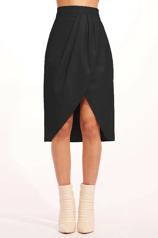 Rocker Chic Fashion Joyce Skirt In Black