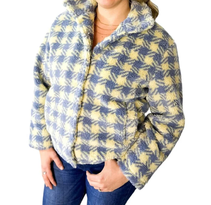 Trend Forward Threads For Her Plaid Sherpa Fleece Button Down Jacket In Blue/cream